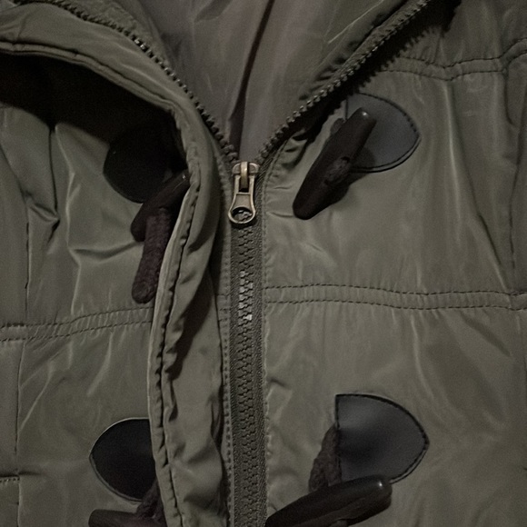 Maurice’s vest size medium. - Picture 4 of 8